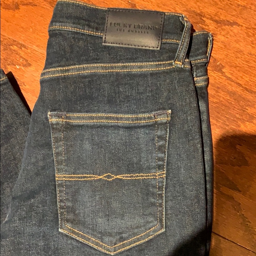 New With Tag Lucky Brand🍀 Athletic Slim 29x32